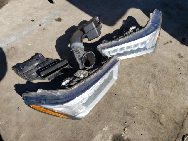5J8YD3H34JL008773 Acura MDX