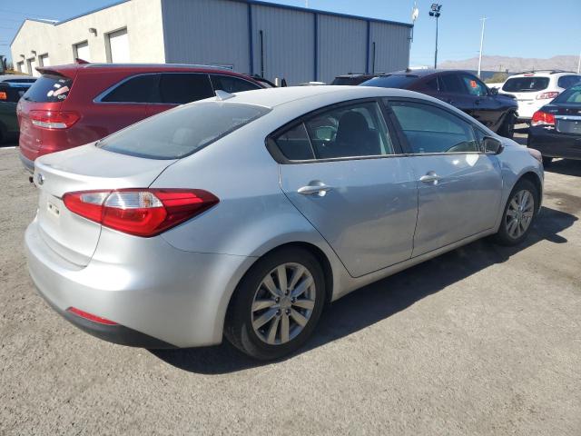 KNAFX4A64G5449207 KIA FORTE LX