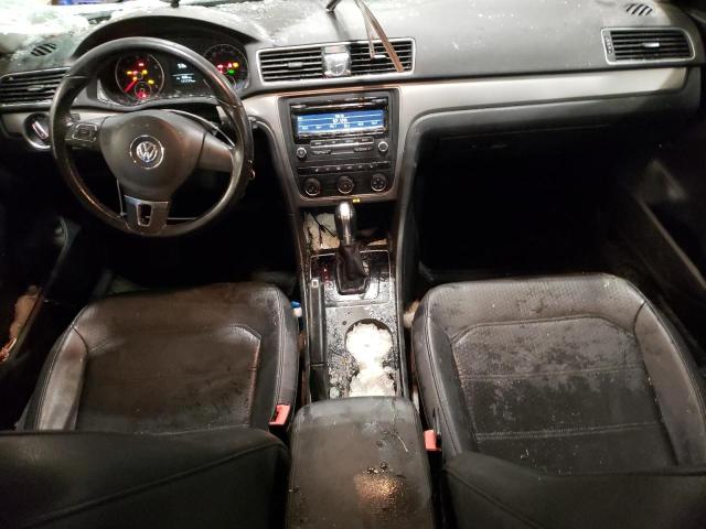 2015 VOLKSWAGEN PASSAT S - 1VWAT7A3XFC049644