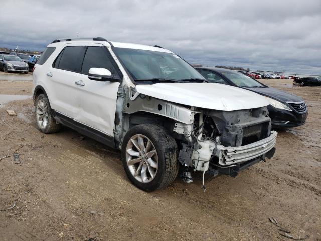 VIN 19UDE4H67RA015543 2015 FORD EXPLORER no.4