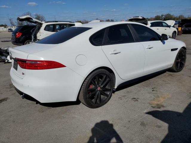 2016 JAGUAR XF S SAJBG4BV2GCY17548