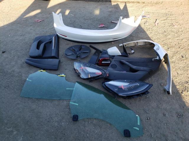 5YJ3E1EA5MF016580 Tesla MODEL 3