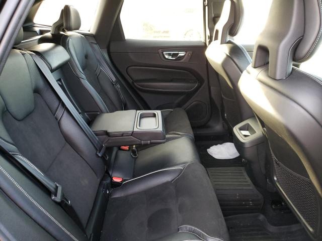 2018 VOLVO XC60 T6 R- - YV4A22RM2J1090471