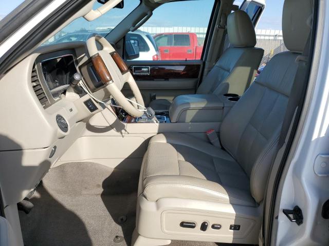 5LMJJ2J55EEL07853 Lincoln Navigator