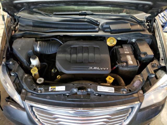 2016 CHRYSLER TOWN AND C - 2C4RC1BG5GR221303