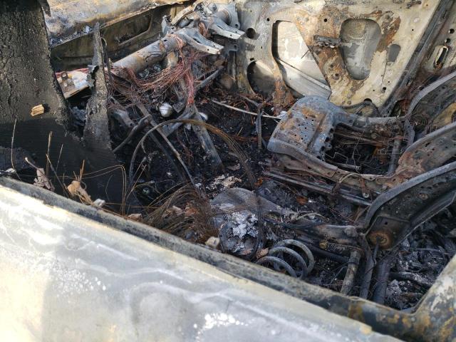 2GNAXSEVXJ6138550 Chevrolet Equinox