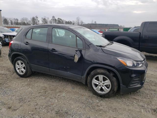 3GNCJKSB4KL241576 Chevrolet Trax LS 4