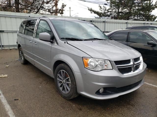  DODGE CARAVAN 2017 Серебристый