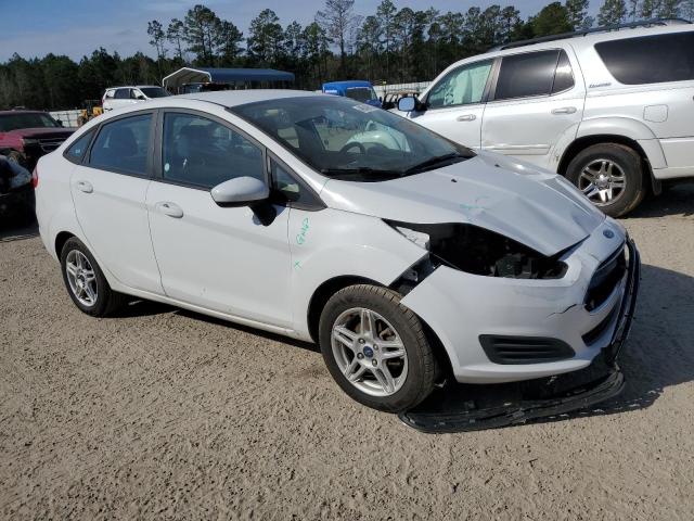 VIN WA1UFAFL2FA044991 2019 FORD FIESTA no.4