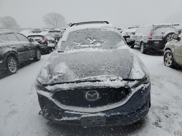 JM3KFBEY9K0677527 Mazda Cx-5 Signature
