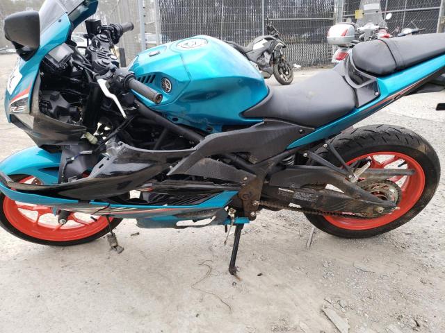 2021 YAMAHA YZFR3 A MH3RH18Y0MK005386