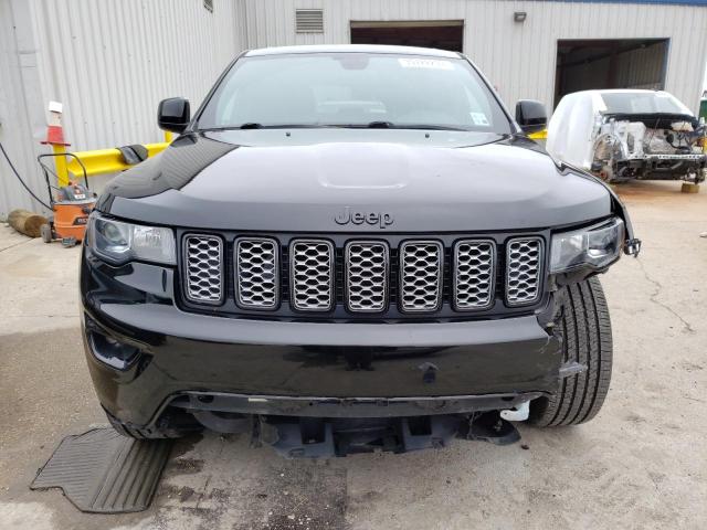 2017 JEEP GRAND CHER 1C4RJEAGXHC952401