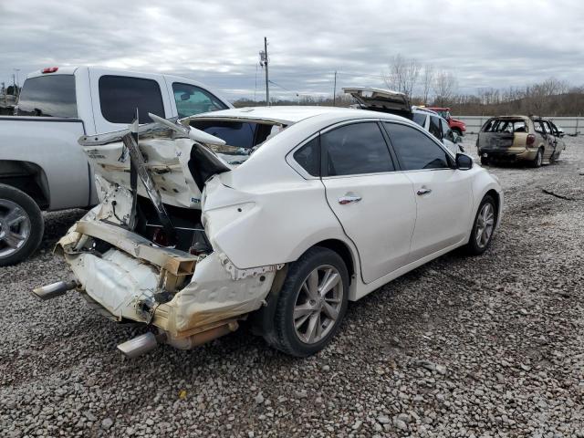 VIN KMHFG4JG3DA215991 2013 Hyundai Azera no.3