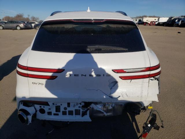 2022 GENESIS GV70 BASE - KMUMCDTC8NU041706
