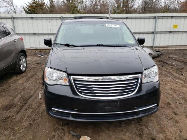 2016 CHRYSLER TOWN & COU 2C4RC1BG9GR260265