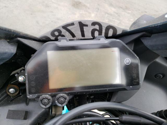 2021 YAMAHA YZFR3 A MH3RH18Y0MK005386