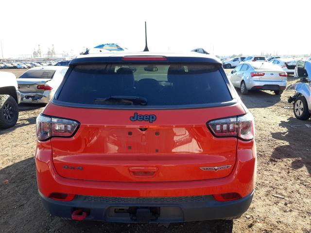 3C4NJDDB5JT410609 Jeep Compass Trailhawk