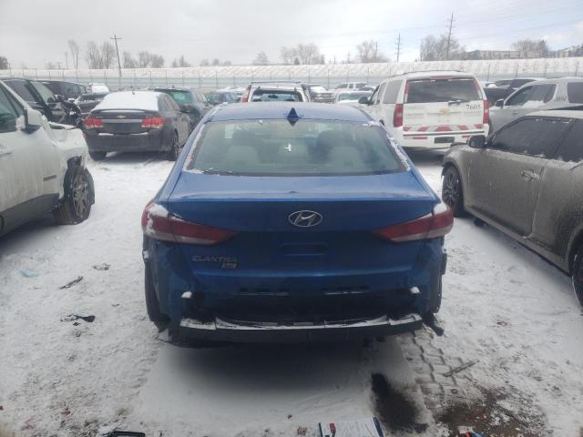 KMHD74LF2HU320960 Hyundai ELANTRA SE