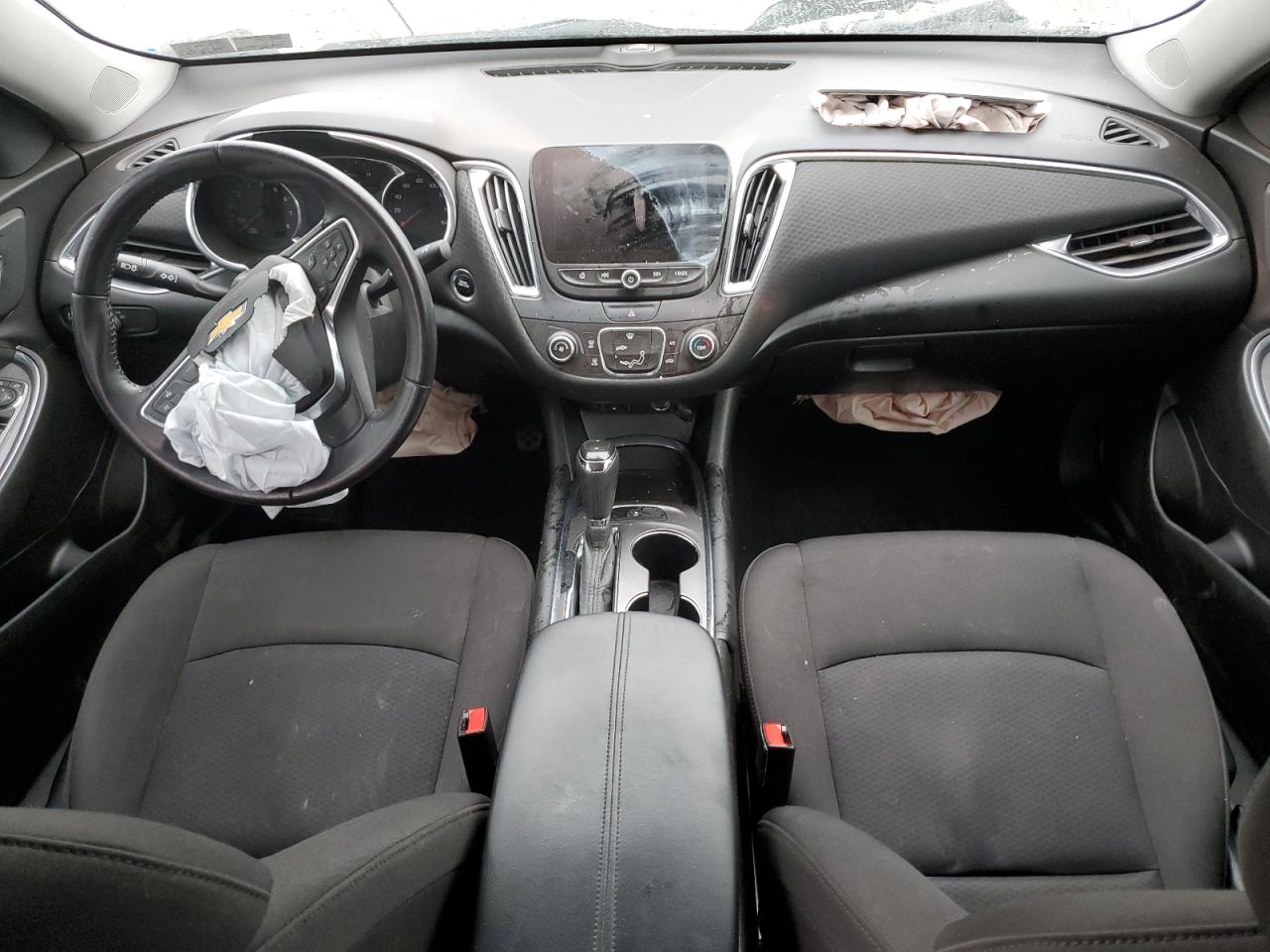 2018 Chevrolet Malibu - Image 8