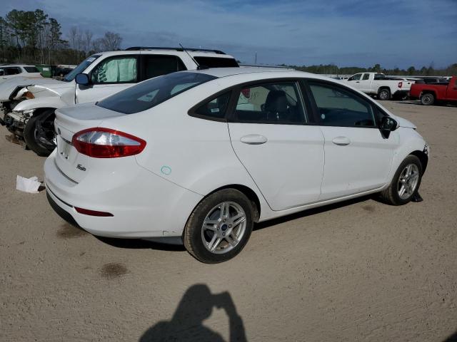 VIN WA1UFAFL2FA044991 2019 FORD FIESTA no.3