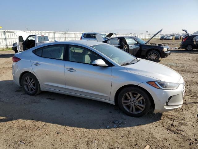 2018 HYUNDAI ELANTRA SE - 5NPD84LF7JH242581