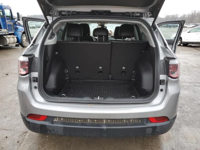 3C4NJDBB8NT215984 Jeep Compass