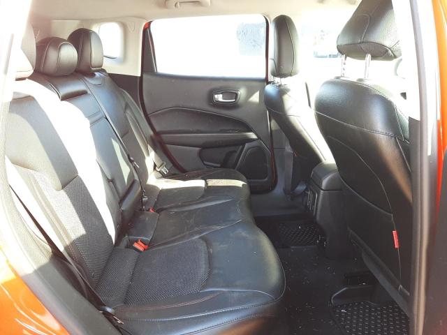 3C4NJDDB5JT410609 Jeep Compass Trailhawk