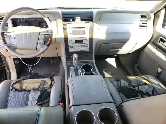 5LMFU275X7LJ01673 Lincoln Navigator