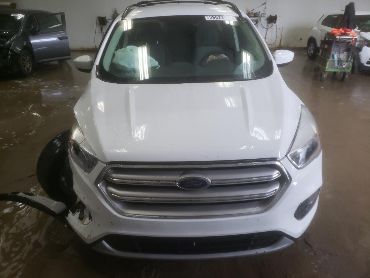 1FMCU0GD1JUD03420 FORD ESCAPE 2018