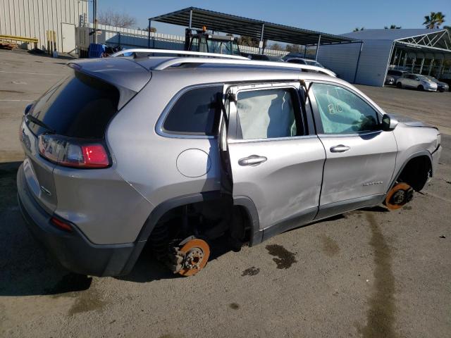1C4PJLCB2KD175372 Jeep Cherokee Latitude