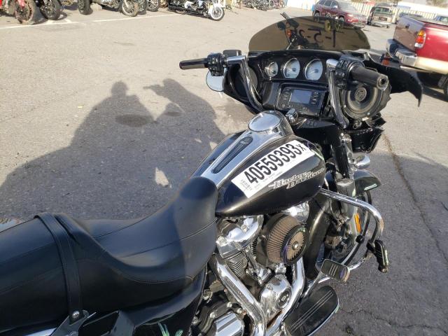 2017 HARLEY-DAVIDSON FLHX STREE - 1HD1KBC13HB642323