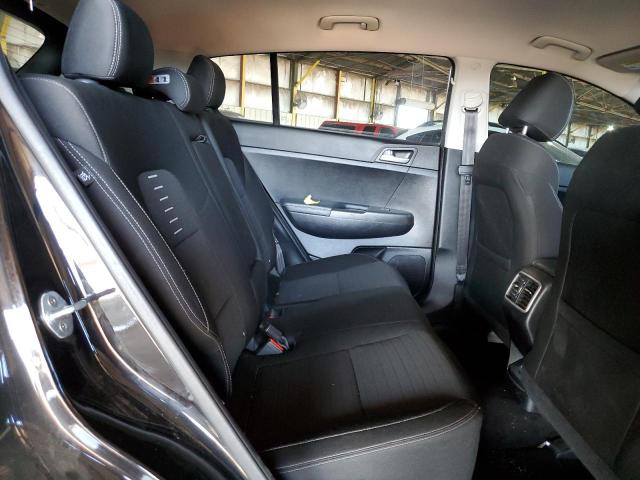 KNDPMCAC8J7487633 KIA Sportage Lx