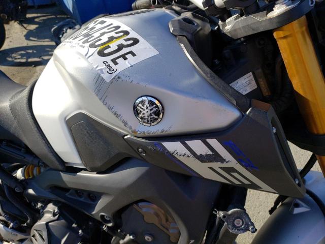 2015 YAMAHA FZ09 C JYARN33Y7FA001723