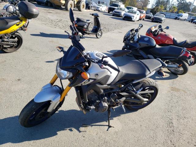 2015 YAMAHA FZ09 C JYARN33Y7FA001723
