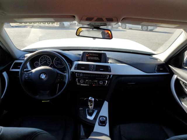 WBA8E5G30HNU42726 BMW 320 XI