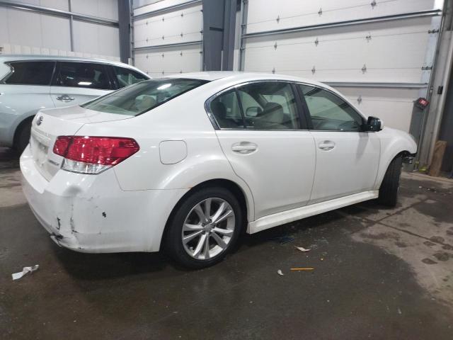 VIN 4JGDF7CE1EA405944 2013 SUBARU LEGACY no.3