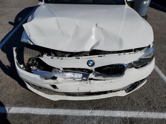 WBA8E5G30HNU42726 BMW 320 XI