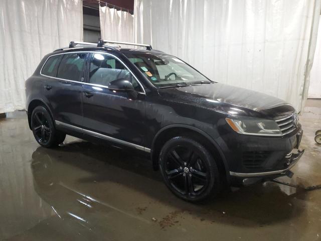 2017 VOLKSWAGEN TOUAREG WO WVGRF7BPXHD002816
