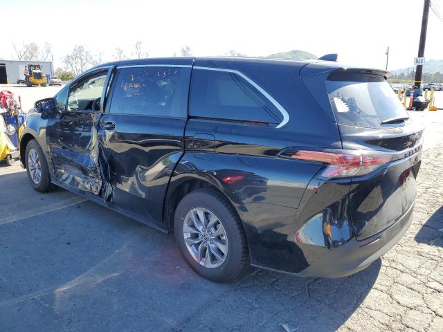 2021 TOYOTA SIENNA LE - 5TDKRKEC1MS052754