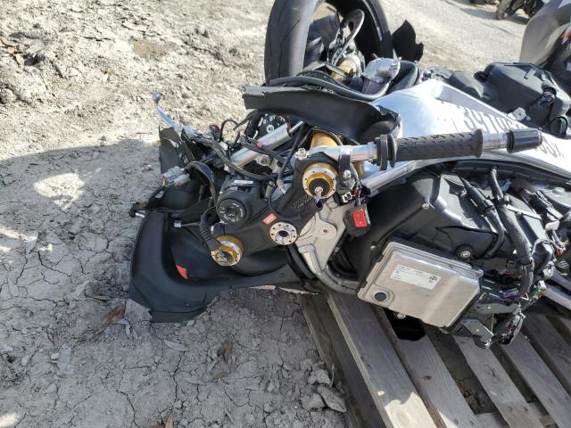 2021 APRILIA RSV4 FACTO - ZD4KYUB01MS000299