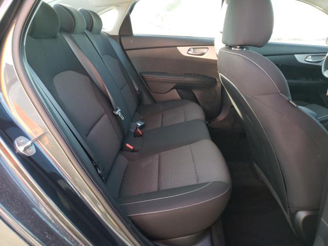 3KPF24AD7PE554392 KIA FORTE LX