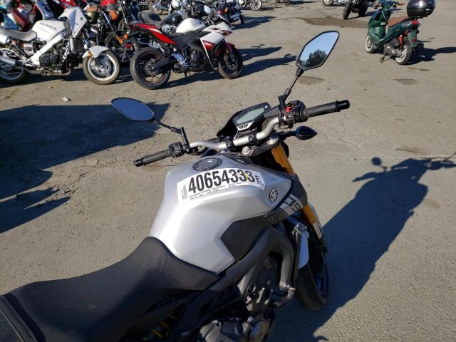 2015 YAMAHA FZ09 C JYARN33Y7FA001723