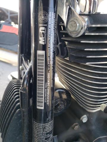 2017 HARLEY-DAVIDSON FLHX STREE - 1HD1KBC13HB642323