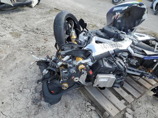 2021 APRILIA RSV4 FACTO - ZD4KYUB01MS000299