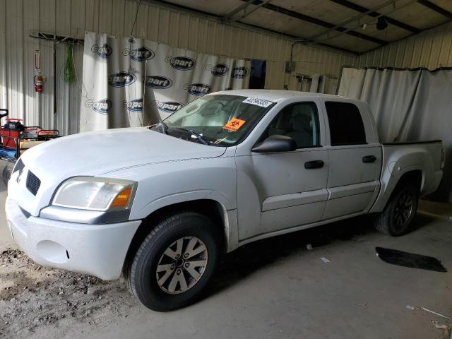 2008 Mitsubishi Raider LS