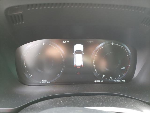 2019 VOLVO XC60 T5 - LYV102RKXKB214469