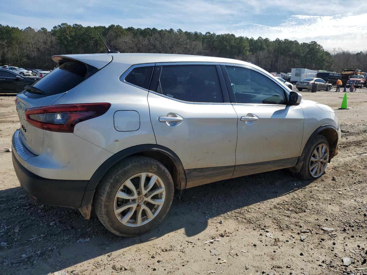 JN1BJ1CV6LW282586 NISSAN ROGUE 2020