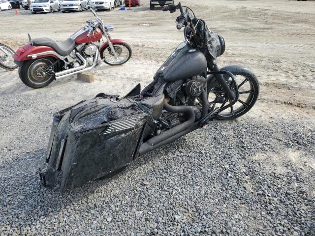 2002 HARLEY-DAVIDSON FLHPI 1HD1FHW1X2Y703304