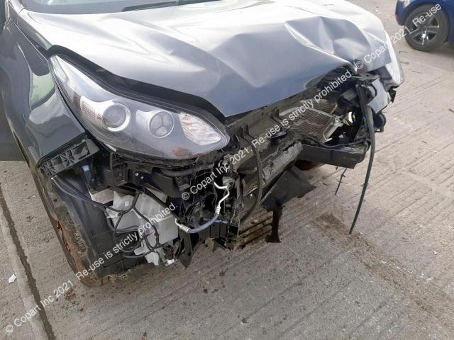 U5YPH814LML979178 KIA Sportage 2