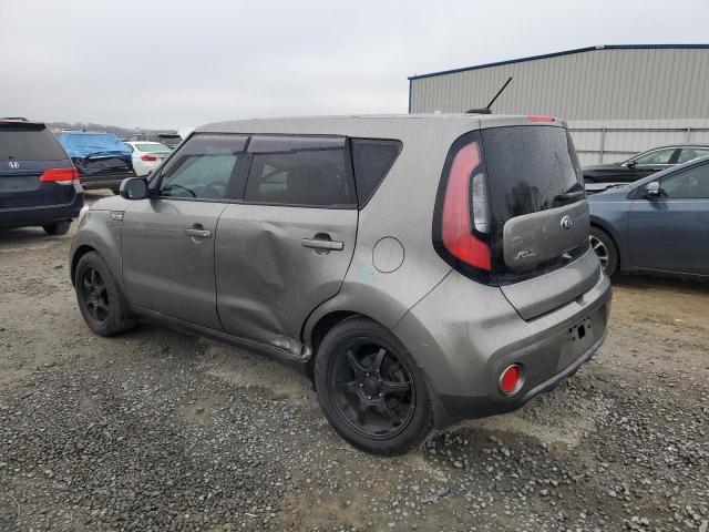 KNDJP3A56J7562943 KIA Soul